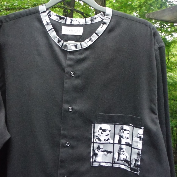 Star Wars Storm Trooper on Black Large Low Collar - Picture 2 of 8